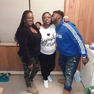 Meet your Posher, Deidre